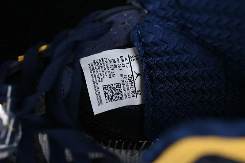 All categories Air Jordan Jordan series basketball shoes Air Jordan 5 Z version Air Jordan 5 Retro SE AJ5 Joe 5 Michigan black and yellow 3M reflective Tokyo limited edition CQ9541-704